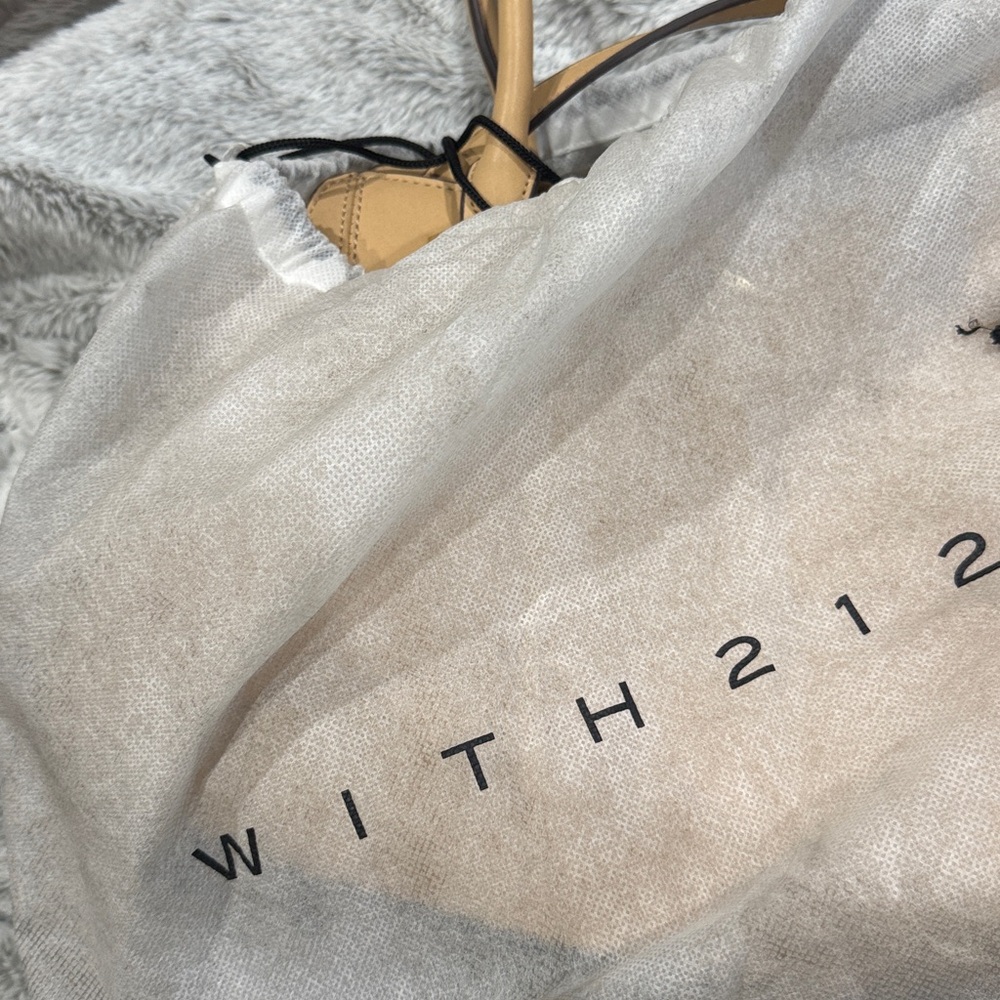 Tan Women's Handbag - Picture 5 of 5